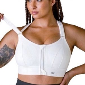 NWT SHEFIT Ultimate Sports Bra | White | Style 110002 | Size 6Luxe 6X